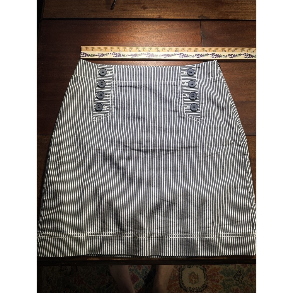 Talbots womens skirt blue and white stripe buttons in front lined. Sz 4 Petite - Picture 8 of 13